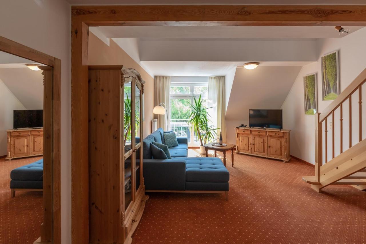 Seehotel Lindenhof Lychen Exterior photo