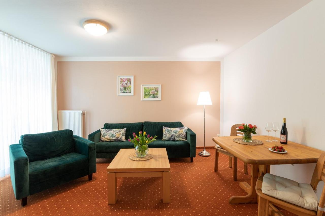 Seehotel Lindenhof Lychen Exterior photo