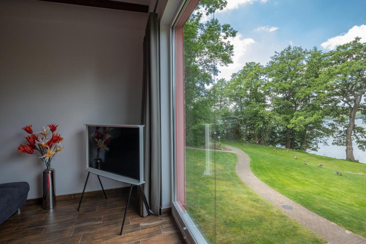 Seehotel Lindenhof Lychen Exterior photo