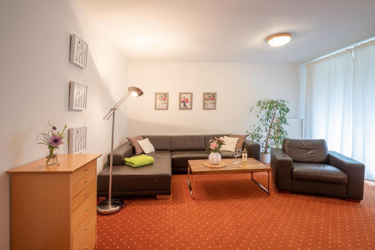 Seehotel Lindenhof Lychen Exterior photo